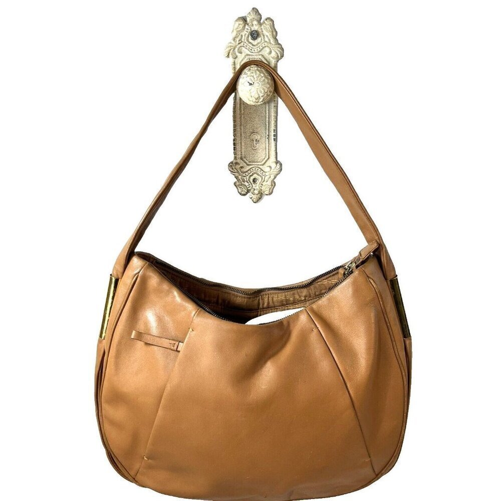Alexandra Bartlett Leather Shoulder Bag Caramel
